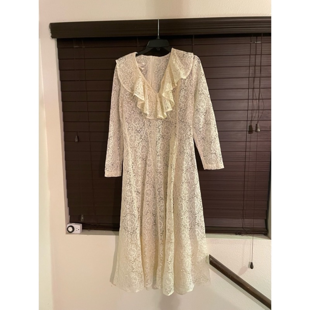 Vintage lace dress
